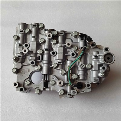 JF015E -0048 OEM -venttiilin runko Uusi ehtosiirto 31705- x428c 31705-3 jx4c 31705-3 jx5d 317053jx8a 317053xx8e